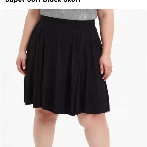 Super Soft Black Skort - Picture 1 of 3